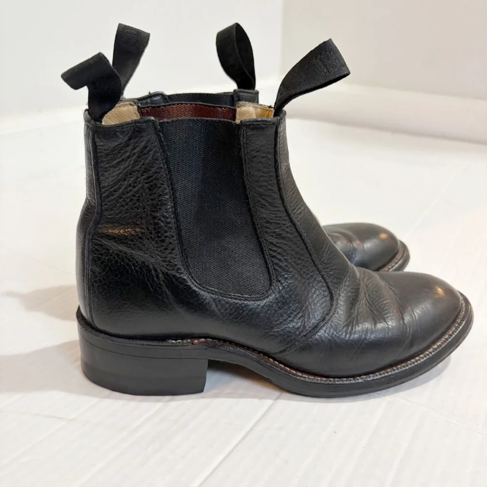 Boulet Chelsea Boots Made in Canada Women’s Size 7 Men’s Size 5.5 C Pebbled Flat